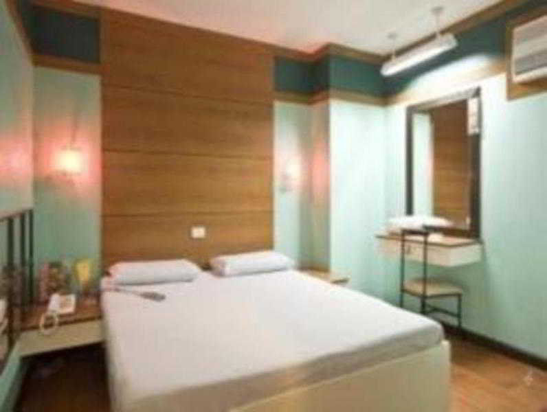 Hotel Sogo Sta Mesa Маніла Екстер'єр фото