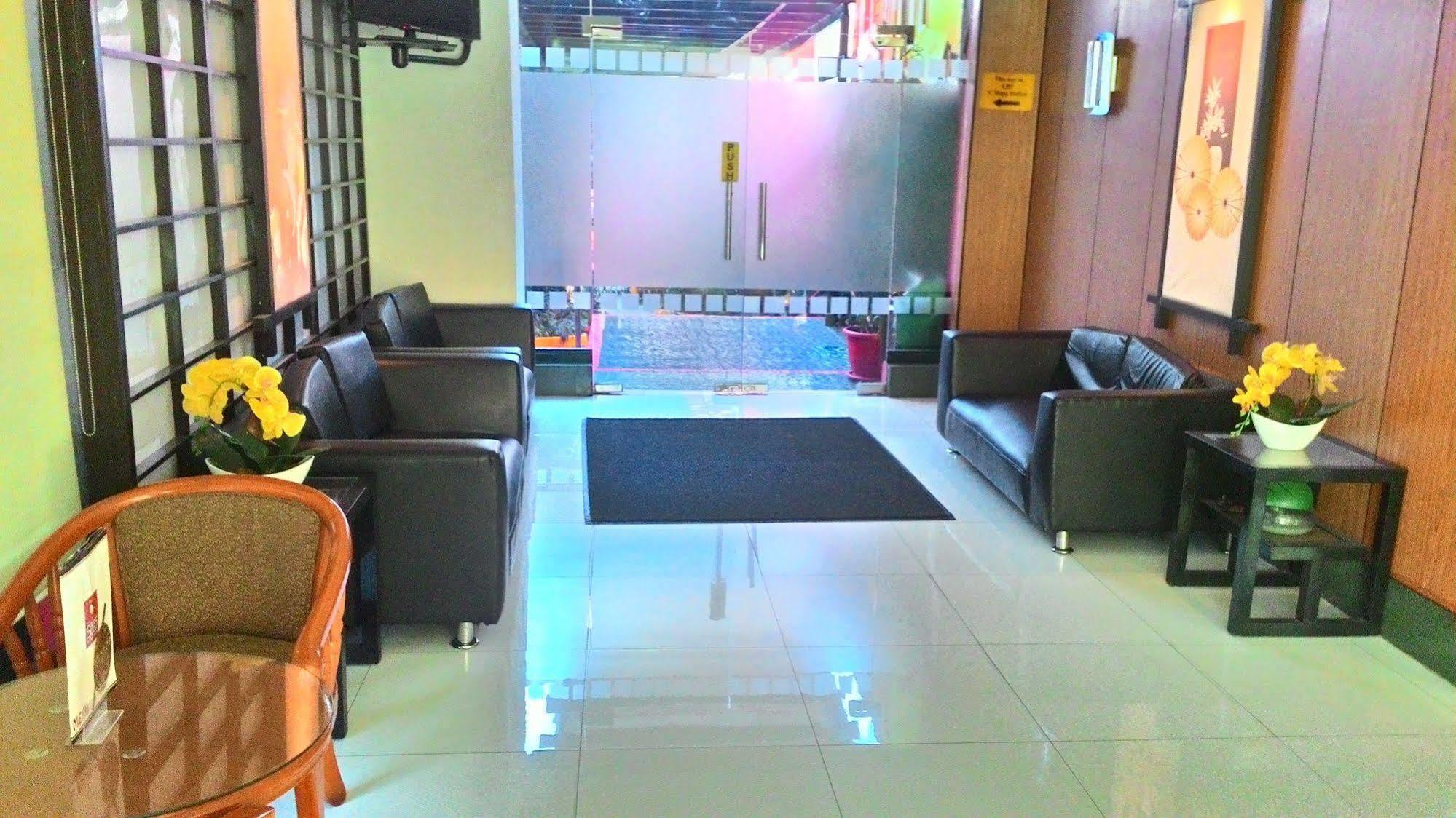 Hotel Sogo Sta Mesa Маніла Екстер'єр фото